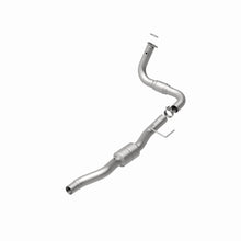 Load image into Gallery viewer, MagnaFlow Exhaust Products 447260 California CARB Direct-Fit Catalytic Converter for Select Chevrolet Avalanche 2500, Chevrolet Suburban