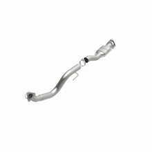 Load image into Gallery viewer, MagnaFlow Exhaust Products 93408 HM Grade Direct-Fit Catalytic Converter for Select Chevrolet Express 2500, Chevrolet Express 3500, GMC Savana 2500, GMC Savana