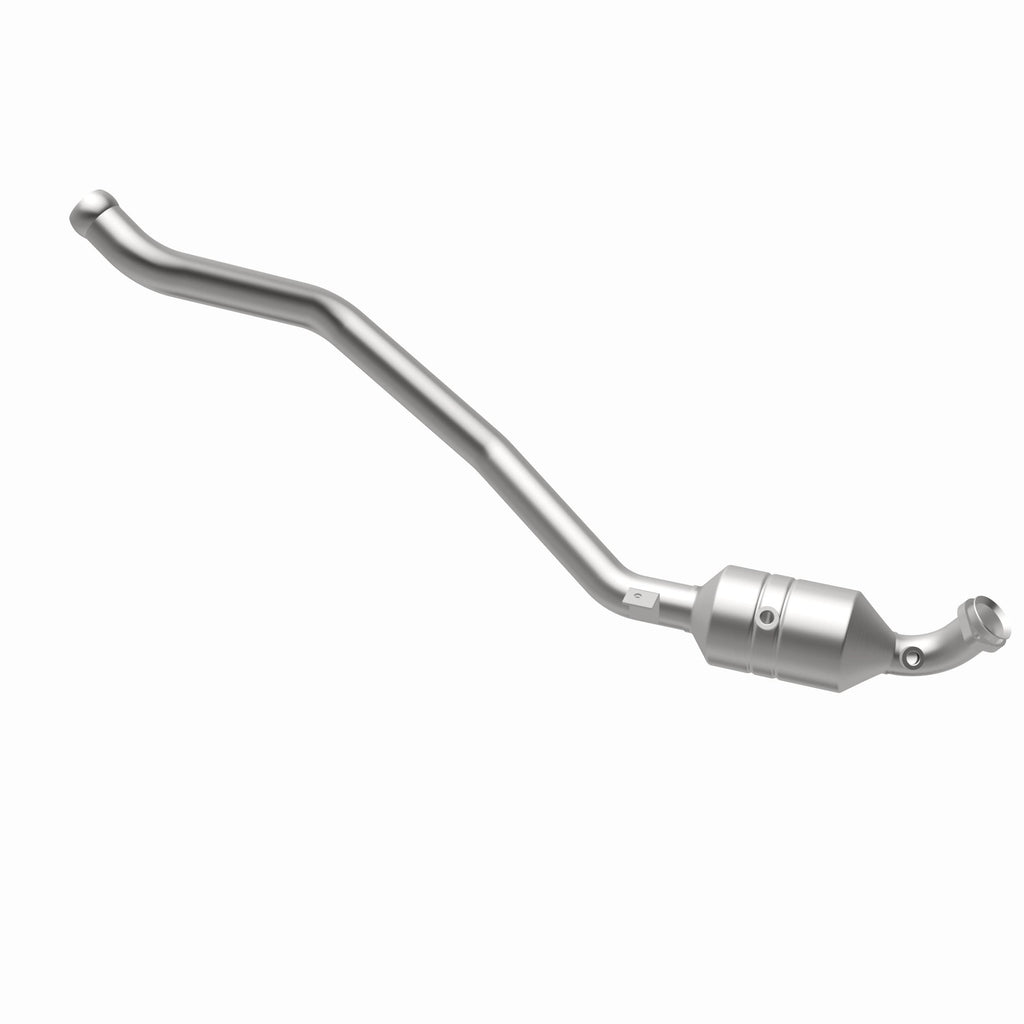 MagnaFlow Exhaust Products 52178 OEM Grade Direct-Fit Catalytic Converter for Select Mercedes-Benz R350