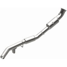 Load image into Gallery viewer, MagnaFlow Exhaust Products 21-552 OEM Grade Direct-Fit Catalytic Converter for Select Mercedes-Benz GL450, Mercedes-Benz GLE400, Mercedes-Benz GLE450 AMG, Mercedes-Benz GLS450, Mercedes-Benz ML400