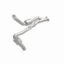 Load image into Gallery viewer, MagnaFlow Exhaust Products 5451709 California CARB Direct-Fit Catalytic Converter for Select Jeep Commander, Jeep Grand Cherokee