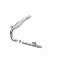 Load image into Gallery viewer, MagnaFlow Exhaust Products 93155 Standard Grade Direct-Fit Catalytic Converter for Select Chevrolet Astro, GMC Safari