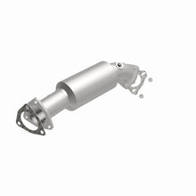 Load image into Gallery viewer, MagnaFlow Exhaust Products 4481605 California CARB Direct-Fit Catalytic Converter for Select Audi A4, Audi A4 Quattro, Volkswagen Passat