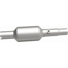 Load image into Gallery viewer, MagnaFlow Exhaust Products 4481540 California CARB Direct-Fit Catalytic Converter for Select Jeep Cherokee
