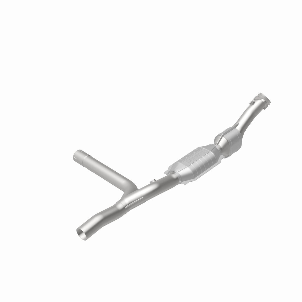 MagnaFlow Exhaust Products 49622 OEM Grade Direct-Fit Catalytic Converter for Select Ford F-150, Ford F-150 Heritage