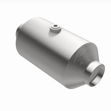 Load image into Gallery viewer, MagnaFlow Exhaust Products 6561355 California CARB Universal Catalytic Converter for Select Ford Mustang, Hyundai Kona N, Jaguar XE, Jeep Compass, Jeep Patriot, Mercedes-Benz SL450, Mercedes-Benz SL550, Mercedes-Benz SL63 AMG, Mercedes-Benz SL65 AMG,