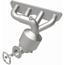 Load image into Gallery viewer, MagnaFlow Exhaust Products 22-081 OEM Grade Manifold Catalytic Converter for Select Hyundai Elantra, Hyundai Elantra Coupe, Hyundai Elantra GT, Kia Forte, Kia Forte Koup, Kia Soul