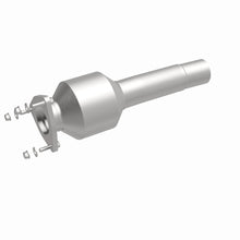 Load image into Gallery viewer, MagnaFlow Exhaust Products 21-538 OEM Grade Direct-Fit Catalytic Converter for Select Land Rover LR2, Land Rover Range Rover Evoque