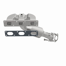 Load image into Gallery viewer, MagnaFlow Exhaust Products 5531759 California CARB Manifold Catalytic Converter for Select BMW 325Ci, BMW 325i