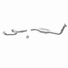 Load image into Gallery viewer, MagnaFlow Exhaust Products 23635 HM Grade Direct-Fit Catalytic Converter for Select Acura SLX, Isuzu Trooper