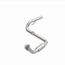Load image into Gallery viewer, MagnaFlow Exhaust Products 4651878 California CARB Direct-Fit Catalytic Converter for Select Cadillac Escalade, Cadillac Escalade ESV, Cadillac Escalade EXT, Chevrolet Silverado 1500, Chevrolet Suburban 1500, GMC Sierra 1500, GMC Yukon, GMC Yukon XL