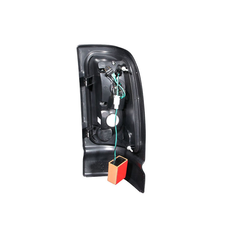 9401-Ram-Led-Smoke-Led-Taillights-DriverPassenger