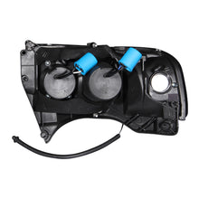 Load image into Gallery viewer, 9401-Ram-Projector-WLed-Halo-Black-Clear-Headlights-DriverPassenger