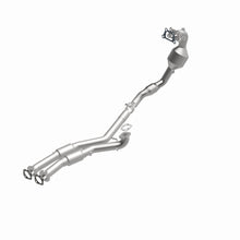 Load image into Gallery viewer, MagnaFlow Exhaust Products 52647 OEM Grade Manifold Catalytic Converter for Select Cadillac SRX