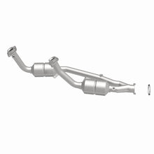 Load image into Gallery viewer, MagnaFlow Exhaust Products 23382 HM Grade Direct-Fit Catalytic Converter for Select Ford Windstar