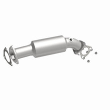 Load image into Gallery viewer, MagnaFlow Exhaust Products 4481605 California CARB Direct-Fit Catalytic Converter for Select Audi A4, Audi A4 Quattro, Volkswagen Passat