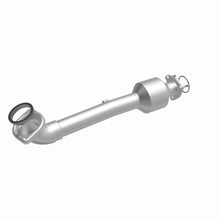 Load image into Gallery viewer, MagnaFlow Exhaust Products 52019 OEM Grade Direct-Fit Catalytic Converter for Select Honda CR-V