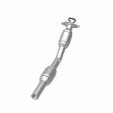 Load image into Gallery viewer, MagnaFlow Exhaust Products 49461 OEM Grade Direct-Fit Catalytic Converter for Select Pontiac Vibe, Toyota Corolla, Toyota Matrix