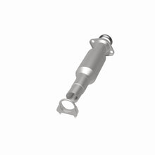 Load image into Gallery viewer, MagnaFlow Exhaust Products 5592030 California CARB Direct-Fit Catalytic Converter for Select Toyota Sienna