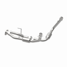 Load image into Gallery viewer, MagnaFlow Exhaust Products 5451687 California CARB Direct-Fit Catalytic Converter for Select Jeep Commander, Jeep Grand Cherokee