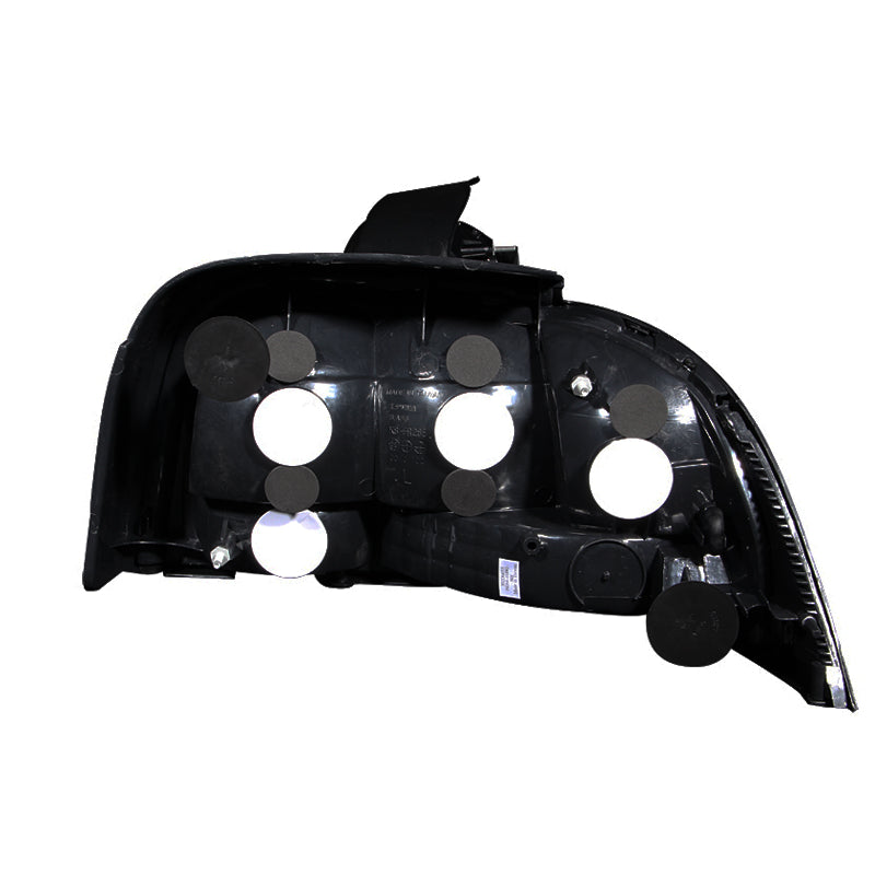 9498-Mustang-Taillights-Black-DriverPassenger