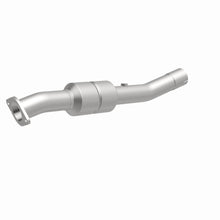 Load image into Gallery viewer, MagnaFlow Exhaust Products 93479 HM Grade Direct-Fit Catalytic Converter for Select Chevrolet Silverado HD, Chevrolet Suburban 2500, GMC Sierra HD, GMC Yukon XL