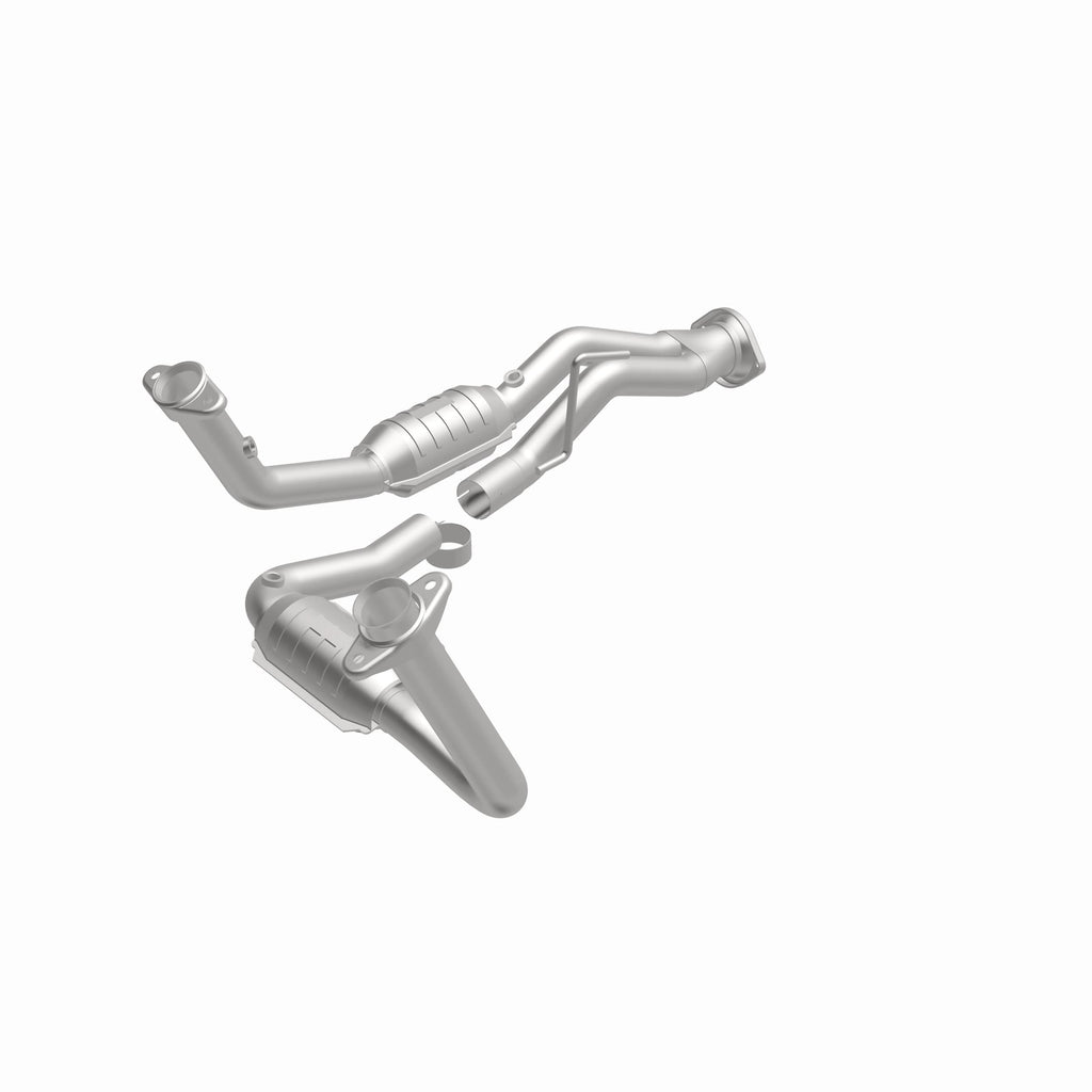 MagnaFlow Exhaust Products 49444 OEM Grade Direct-Fit Catalytic Converter for Select Jeep Commander, Jeep Grand Cherokee