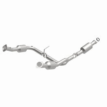 Load image into Gallery viewer, MagnaFlow Exhaust Products 5481108 California CARB Direct-Fit Catalytic Converter for Select Ford Explorer, Mercury Mountaineer