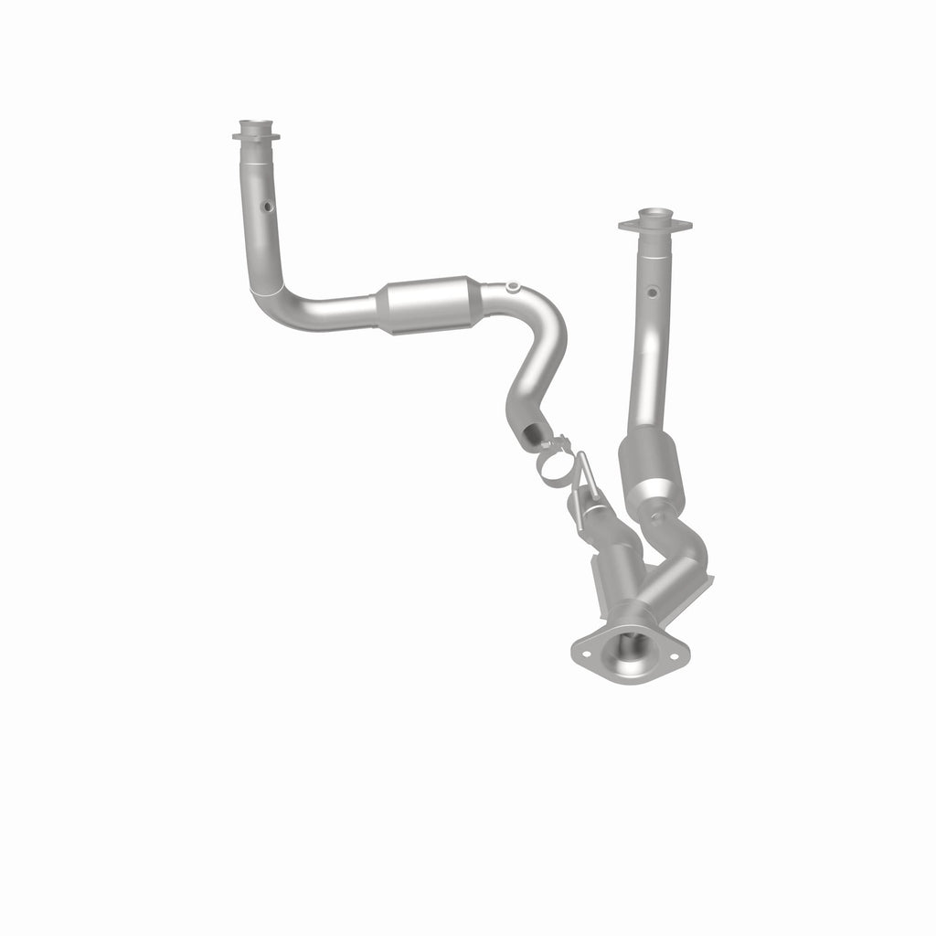 MagnaFlow Exhaust Products 49686 OEM Grade Direct-Fit Catalytic Converter for Select Jeep Grand Cherokee