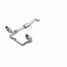 Load image into Gallery viewer, MagnaFlow Exhaust Products 458047 California CARB Direct-Fit Catalytic Converter for Select Dodge Durango