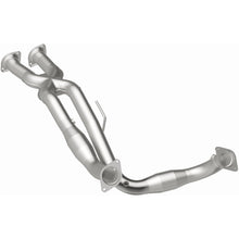 Load image into Gallery viewer, MagnaFlow Exhaust Products 16423 Metallic Grade Direct-Fit Catalytic Converter for Select Jeep Grand Cherokee