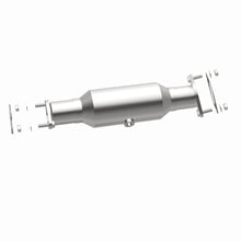Load image into Gallery viewer, MagnaFlow Exhaust Products 5561714 California CARB Direct-Fit Catalytic Converter for Select Kia Forte, Kia Forte Koup