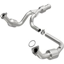 Load image into Gallery viewer, MagnaFlow Exhaust Products 52616 OEM Grade Direct-Fit Catalytic Converter for Select Cadillac Escalade, Cadillac Escalade ESV, Cadillac Escalade EXT, Chevrolet Silverado 1500, GMC Sierra 1500, GMC Yukon, GMC Yukon XL