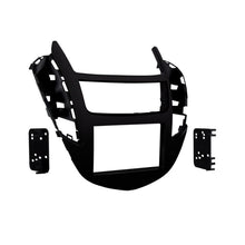 Load image into Gallery viewer, Metra Electronics 95-3017B Radio Installation Kit for Select Chevrolet Trax