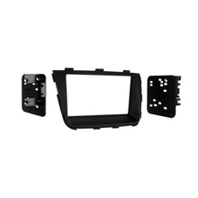 Load image into Gallery viewer, Metra Electronics 95-7355B Custom Fit Mounting Kit for Select Kia Sorento