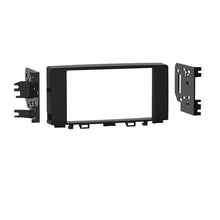 Load image into Gallery viewer, Metra Electronics 95-7391B Radio Installation Kit for Select Kia Rio