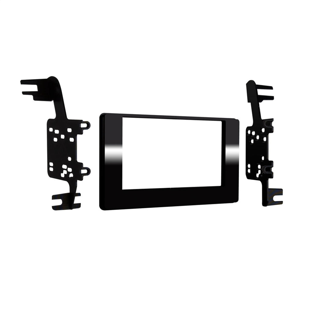 Metra Electronics 95-8250 Radio Installation Kit for Select Toyota Sienna