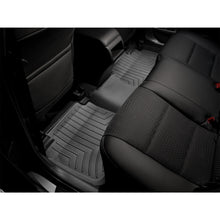 Load image into Gallery viewer, 9501-Jimmy9505-Blazer9601-Bravada9800-Envoy-4Wd-Rear-Floorliner-Black