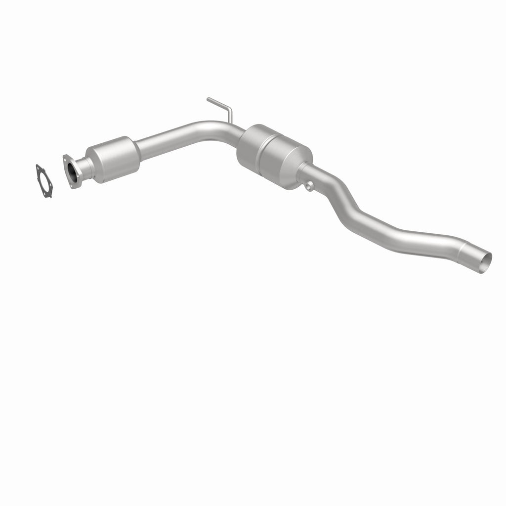MagnaFlow Exhaust Products 51342 OEM Grade Direct-Fit Catalytic Converter for Select Volkswagen EuroVan