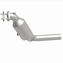 Load image into Gallery viewer, MagnaFlow Exhaust Products 280265 OEM Grade Direct-Fit Catalytic Converter for Select Ford Explorer, Ford Police Interceptor Utility