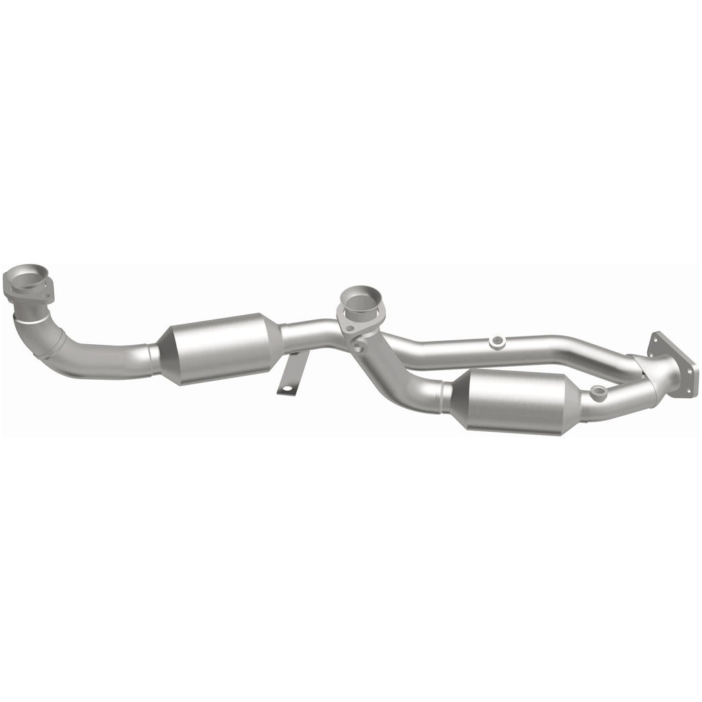 MagnaFlow Exhaust Products 23542 HM Grade Direct-Fit Catalytic Converter for Select Ford Windstar