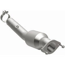 Load image into Gallery viewer, MagnaFlow Exhaust Products 4451648 California CARB Direct-Fit Catalytic Converter for Select Chevrolet Silverado 2500, GMC Sierra HD