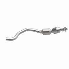 Load image into Gallery viewer, MagnaFlow Exhaust Products 21-535 OEM Grade Direct-Fit Catalytic Converter for Select Land Rover Range Rover, Land Rover Range Rover Sport