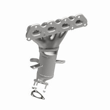 Load image into Gallery viewer, MagnaFlow Exhaust Products 52145 OEM Grade Manifold Catalytic Converter for Select Chevrolet Cruze, Chevrolet Cruze Limited, Chevrolet Sonic, Chevrolet Trax