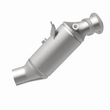 Load image into Gallery viewer, MagnaFlow Exhaust Products 52254 OEM Grade Direct-Fit Catalytic Converter for Select BMW 535i, BMW 535i GT, BMW 535i GT xDrive, BMW 535i xDrive, BMW 640i, BMW 640i Gran Coupe, BMW 640i xDrive, BMW 640i xDrive Gran Coupe, BMW 740Li, BMW 740Li xDrive, BMW