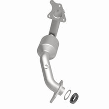 Load image into Gallery viewer, MagnaFlow Exhaust Products 52439 OEM Grade Direct-Fit Catalytic Converter for Select Nissan Juke