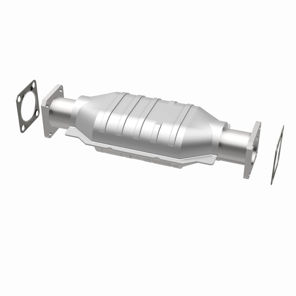 MagnaFlow Exhaust Products 3391652 California CARB Direct-Fit Catalytic Converter for Select Chevrolet LUV, Isuzu Amigo, Isuzu Pickup, Isuzu Rodeo, Isuzu Trooper