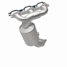 Load image into Gallery viewer, MagnaFlow Exhaust Products 51480 OEM Grade Manifold Catalytic Converter for Select Chrysler Pacifica