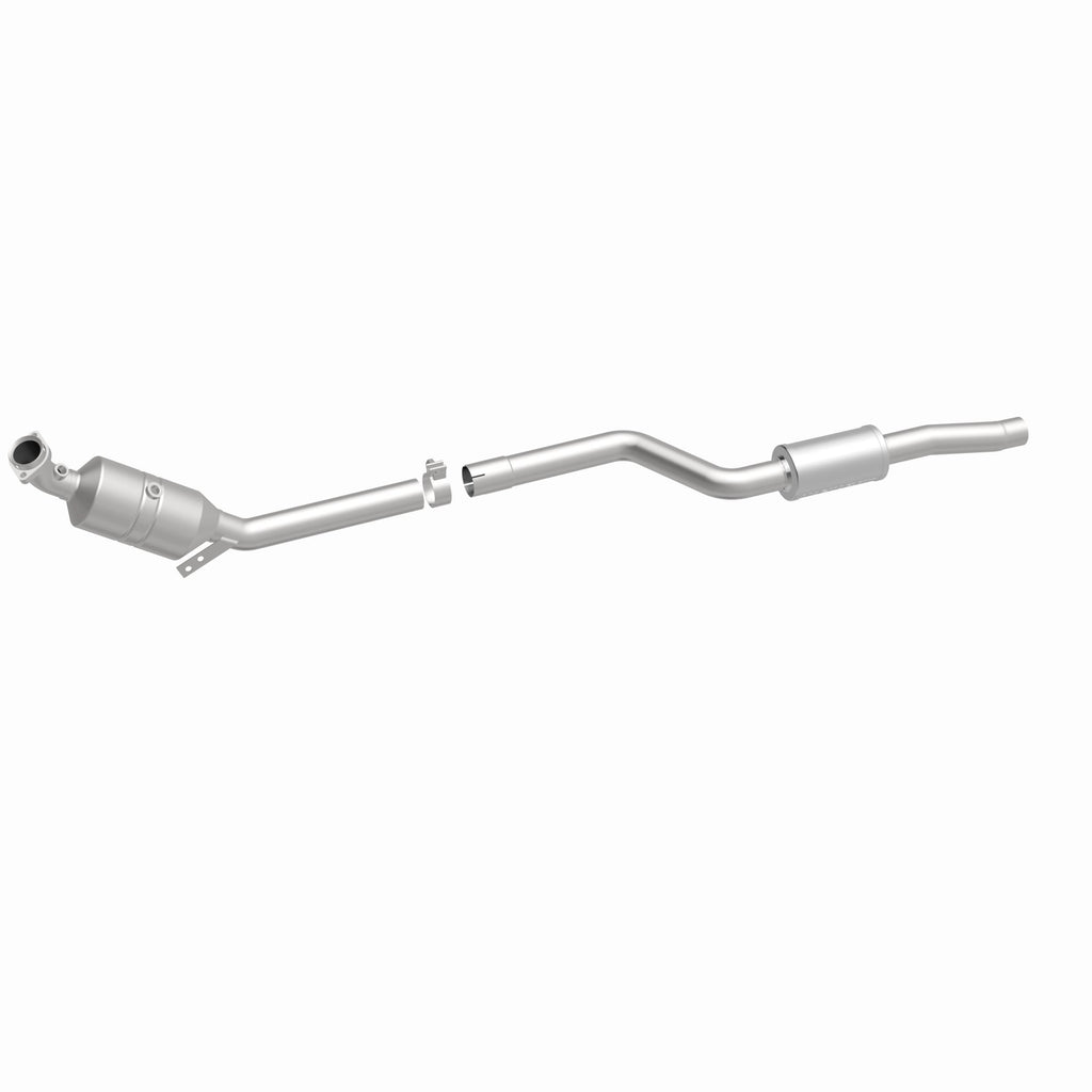 MagnaFlow Exhaust Products 5561919 California CARB Direct-Fit Catalytic Converter for Select Mercedes-Benz C300, Mercedes-Benz C350, Mercedes-Benz E350