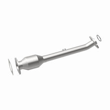 Load image into Gallery viewer, MagnaFlow Exhaust Products 52670 OEM Grade Direct-Fit Catalytic Converter for Select Nissan Frontier, Nissan NV1500, Nissan NV2500, Nissan NV3500, Nissan Pathfinder, Nissan Xterra, Suzuki Equator